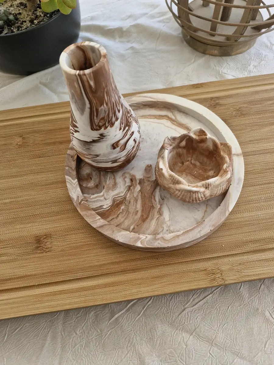 Le vase lisse - Hauteur 13 cm