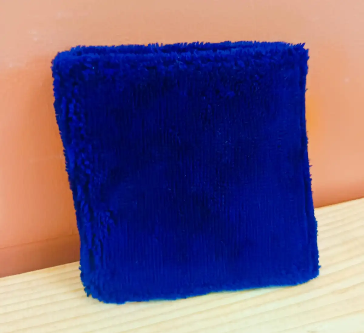 Lot de 5 lingettes lavables artisanales : démaquillez-vous avec style et douceur
