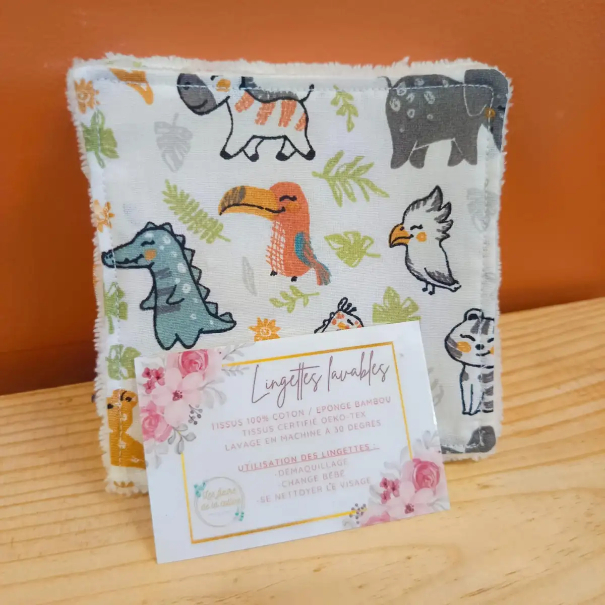 Lot de 5 lingettes lavables artisanales : démaquillez-vous avec style et douceur copie